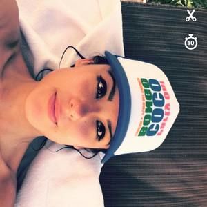 Meet your Posher, Caro